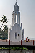 Kerala backwaters, travelling the neighborhood by public ferry service from  Alleppey to Kumbakonam. 